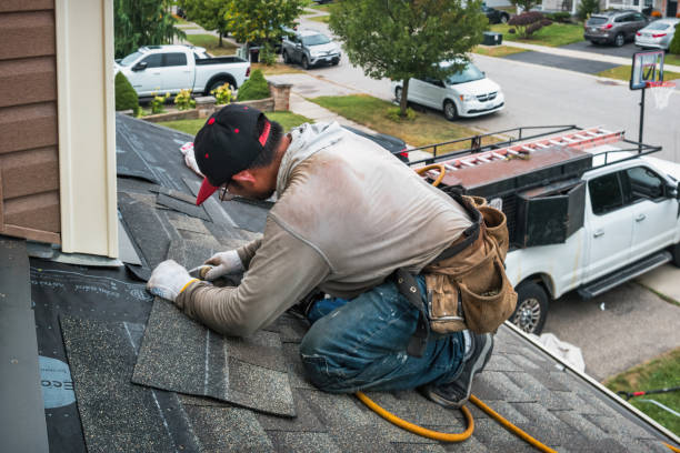Professional Flat Roof Repair technician working in Martindale, TX